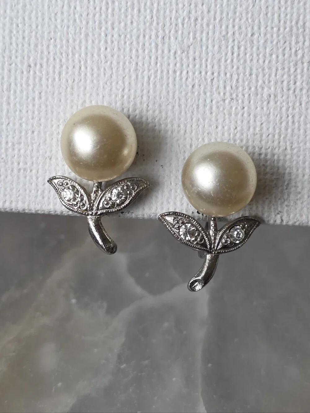 Vintage Sterling Silver Screwback Earrings Faux Pearl And Rhinestone Flower
